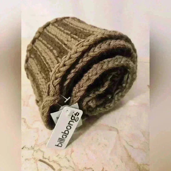 🛑 NWT Billabong Acrylic Knit Brown/Tan Scarf OS - Picture 4 of 8